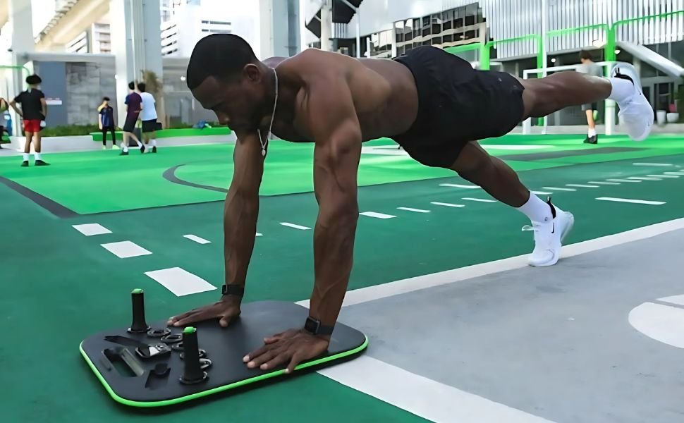 Pure Plank Gaining Popularity in Miami: The Core Workout Trend Gaining Traction This Summer